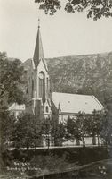 95. Sandviken Kirke, Hordaland - Riksantikvaren-T248 01 0622.jpg