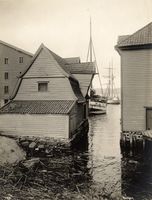 175. Sandviksboder, Hordaland - Riksantikvaren-T248 02 0377.jpg