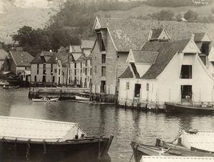 Sandviksboder, Hordaland - Riksantikvaren-T248 02 0416.jpg