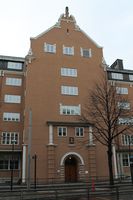 14. Schweigaards gate 15 inngangsparti med gavl.JPG