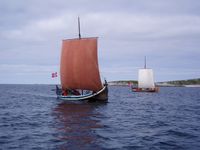 Seilende nordlandsbåter under KYSTENs landsstemne 2006 i Bodø. Foto: Arne Neeraas (2006).
