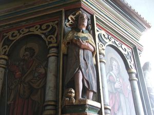 Selbu kirke prekestol 2.JPG