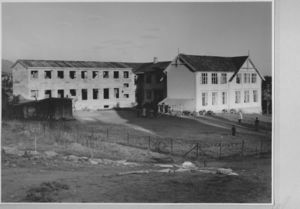 Seljestad skole 1.jpg