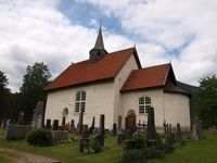 Kyrkja frå søraust. Foto: Siri Iversen (2011).