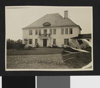 51. Sem Herregaard - taget fra uthusene - no-nb digifoto 20160502 00121 bldsa EYDE 5 17B 014.jpg