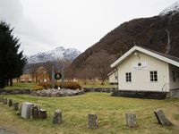 HV-bauta og vaktlokale