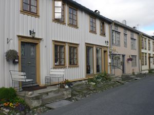 Sjoegata Mosjoeen Husrekke 1.jpg