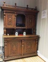 Skedsmo Historielags skap fra Kragerud gård, for tiden utlånt til Laakehuset på Stalsberg Bo- og Behandlingshjem, Strømmen.