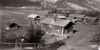 Skarpmoen, Rollag Numedal - no-nb digifoto 20160229 00265 NB NS NM 08209.jpg