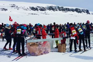 Skarverennet 2015 drikkestasjon.jpg