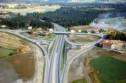 Skedsmovollen. E6 i nytt motorveikryss med Rv 120. 1965.