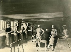 Skippergata 22 Fastborgs bakeri ca. 1910.jpg.jpg