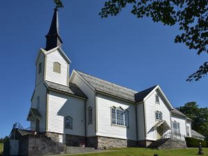 Skodje kirke.JPG