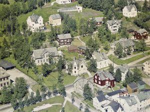 Skolegata 38 Gyllenborg 1960Widerøe.jpg