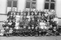 Elever ved Kredsskolen i Vestfossen, ukjent år.
