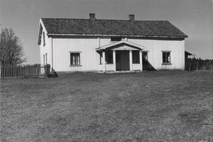 Skyrudmoen Søre, Hedmark - Riksantikvaren-T107 01 0134.jpg