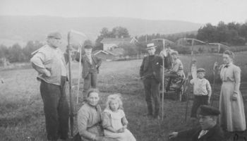 Høstonn på Bakkerud gård (oeb-200738).jpg