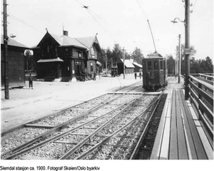 Slemdal stasjon 1900.png