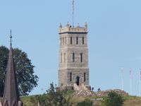 Slottsfjellet sett fra Kaldnes på Nøtterøy. Foto: Stig Rune Pedersen