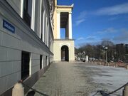 Slottsplassen Oslo 2013.jpg