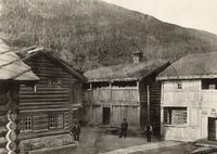 54. Snerle Sygard, Oppland - Riksantikvaren-T125 01 0484.jpg