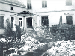 Sorenskrivergården under opprydding.