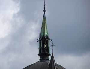 Spir Trefoldighetskirken Oslo 2013.jpg