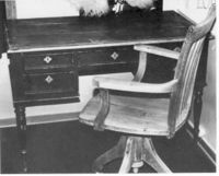 57. Støvra sin kontorstol.jpg