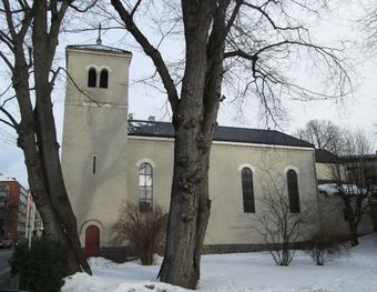 St. Dominikus kirke Neuberggata 15 Oslo 2013.jpg