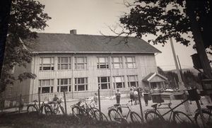 Stange skole.jpg
