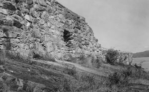 Steinvikholm, Nord-Trøndelag - Riksantikvaren-T370 01 0483.jpg
