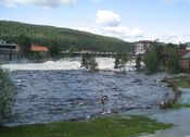 Numedalslågen i Kongsberg under flommen i 2007. Foto: Stig Rune Pedersen