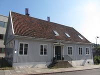11. Storgata 16 Drøbak Vimpelfabrikken.jpg