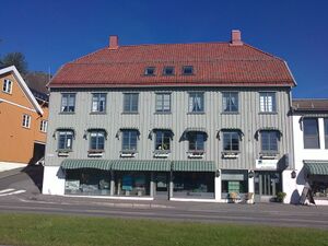 Storgata 50 (Larvik).jpg