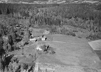 Stormyra gnr 32 7 1956 Widerøe.jpg