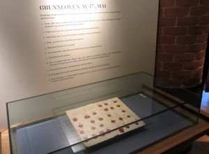 Stortinget grunnloven av 17. mai 1814.jpg