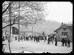 Stortorget ChrHansen Ca1920PER.jpg