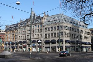 Stortorvet 9-12 i Oslo Glasmagasinet.JPG