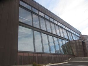 Stovner videregående skole inngangsparti.jpg
