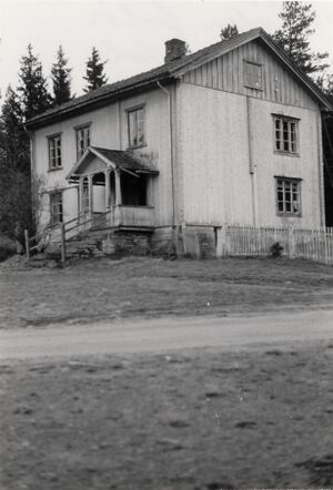 Stræte skole, Hedmark - Riksantikvaren-T110 01 0178.jpg