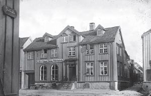 Strømgården Dronningens gate 11 i Trondheim.jpg