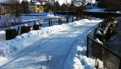 Bru i Sagdalsveien fotografert i 2012. Brua er nå stengt for biltrafikk.