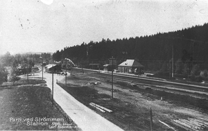 Strømmen stasjon 1915.png