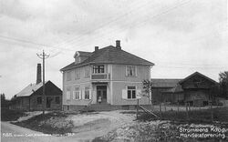 I Strømsveien 76 lå Strømmens Kooperative Handelsforening, her i 1917.