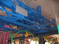 Traverskran fra Norsk Elektrisk & Brown Boveri levert 1912 var av de eldste i støperiet.