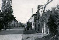 Strømsveien 82 ved Kjustadgården og videre mot Sagdalen.