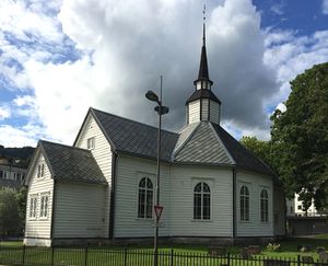 Stranda kirke.jpg