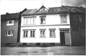 Strandgata 8.Brandt.jpg