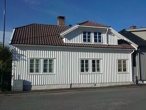 Strandgata 8 (Larvik).jpg