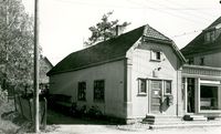 Strømmen Postkontor var i Hoberggården, Strømsveien 52 fra 1921 til 1948. Fotokilde Akershusbasen.